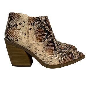 Vince Camuto Geeanne Leather Western Snake Embossed Bootie Size 9.5